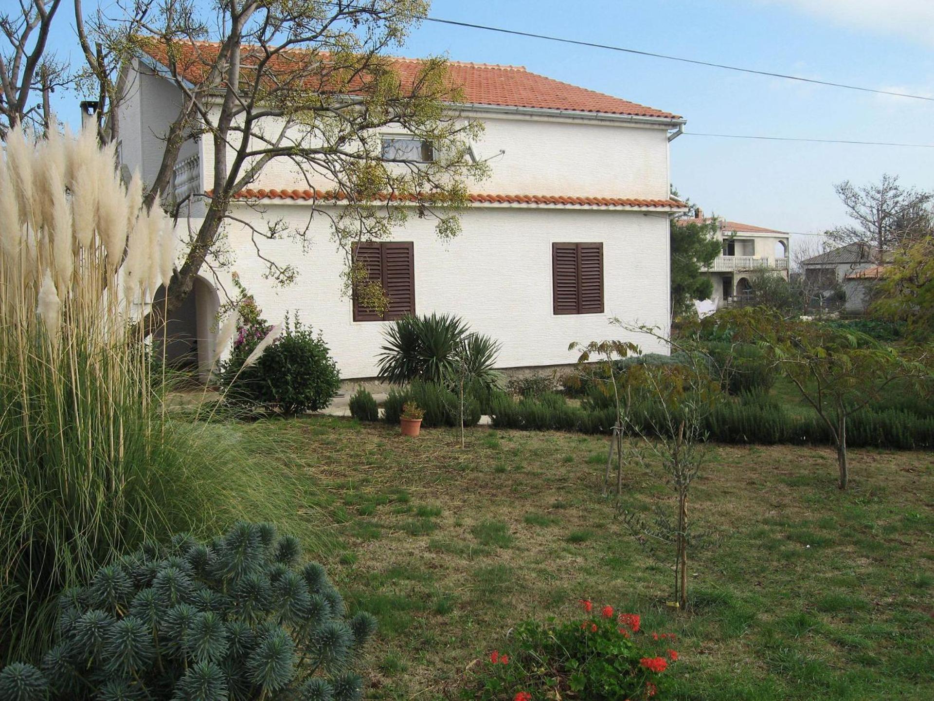 Apartment Dita Nin Exterior foto